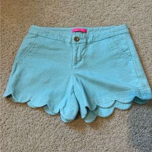 Blue Lilly Pulitzer scalloped hem shorts 8
